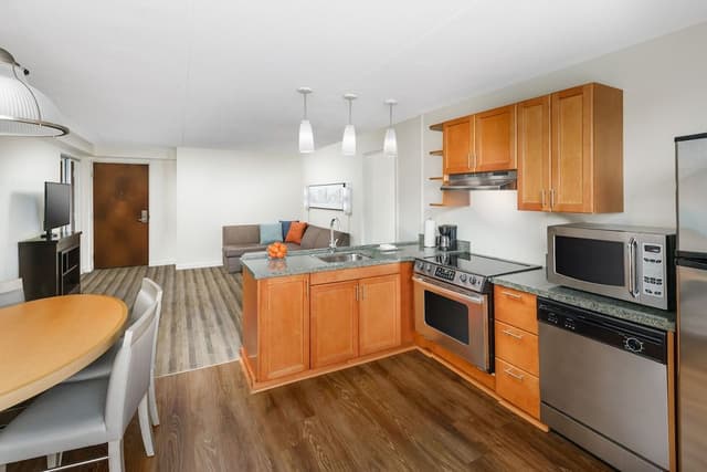 Suite, 2 Bedrooms