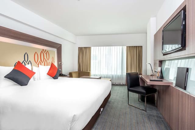 KING DELUXE ROOM
