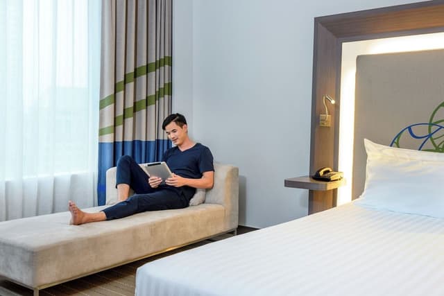 Junior Suite, 1 King Bed