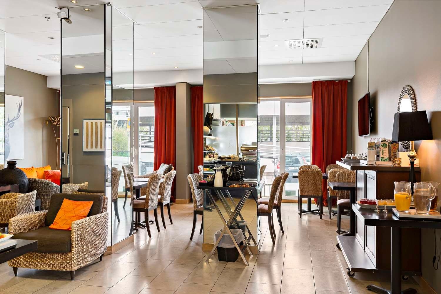 MAUDES HOTEL SOLNA2