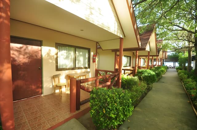 Standard Bungalow