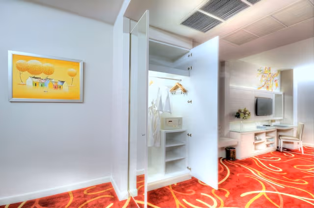 Junior Suite Room (No Window)