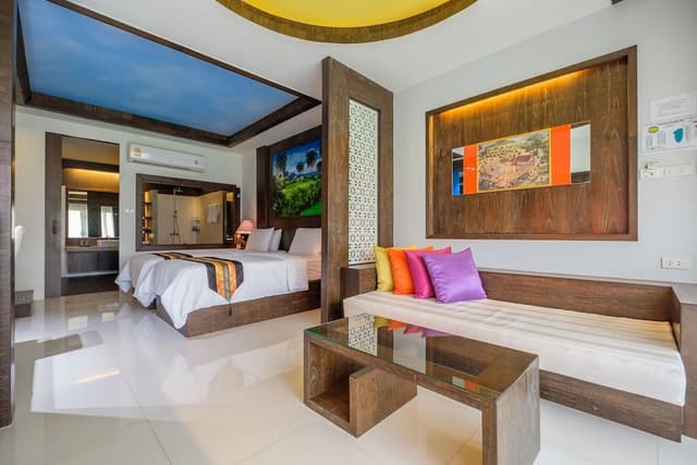 Grand Deluxe Room