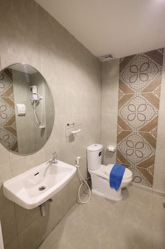 Classic Twin Room
