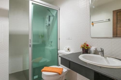 Deluxe Twin Room with Balcony