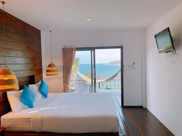 Bungalow with Sea View