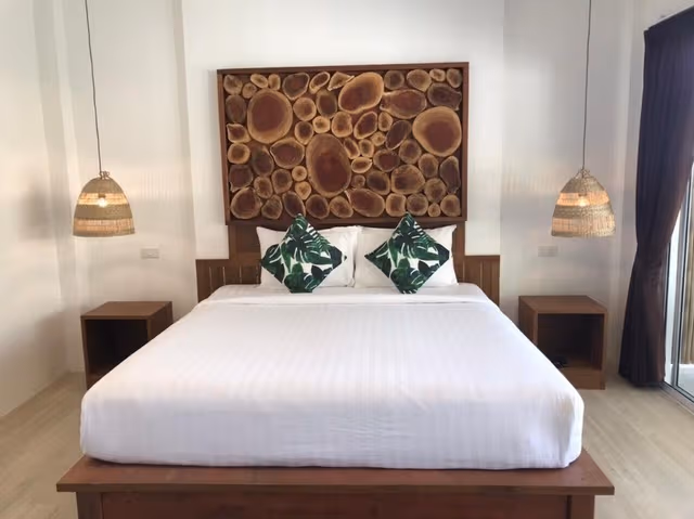 Deluxe Seaview Family Room With Balcony