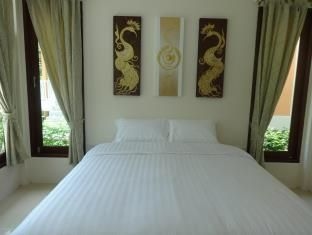 Moon Garden House3
