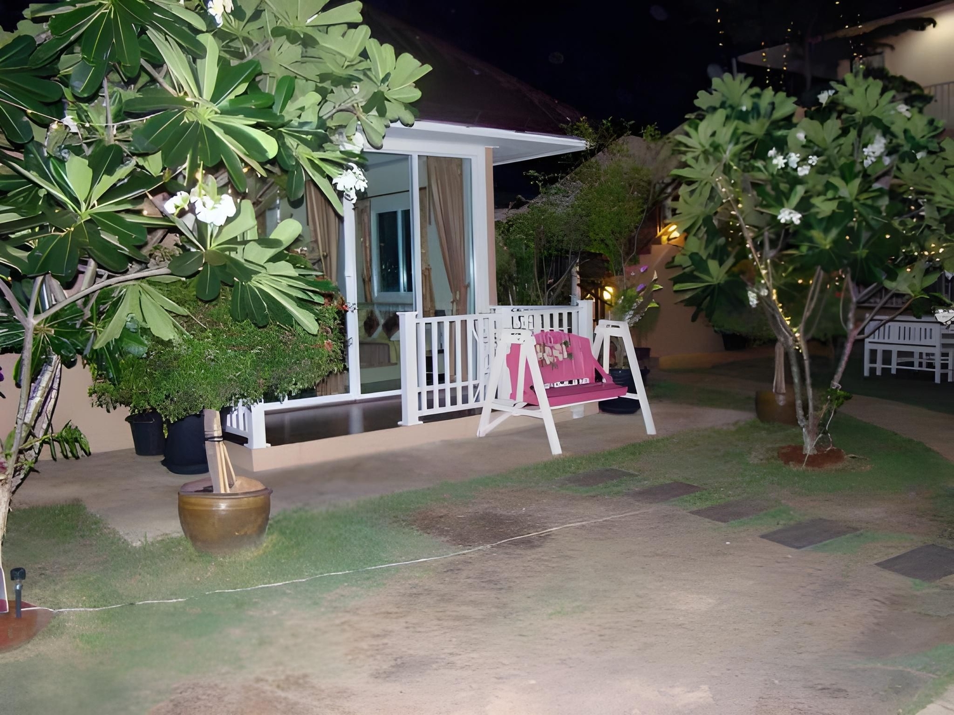 Sea Beach Koh Larn 13