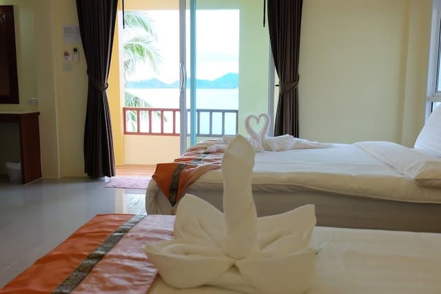 Quadruple Room, Non Smoking, Beachfront