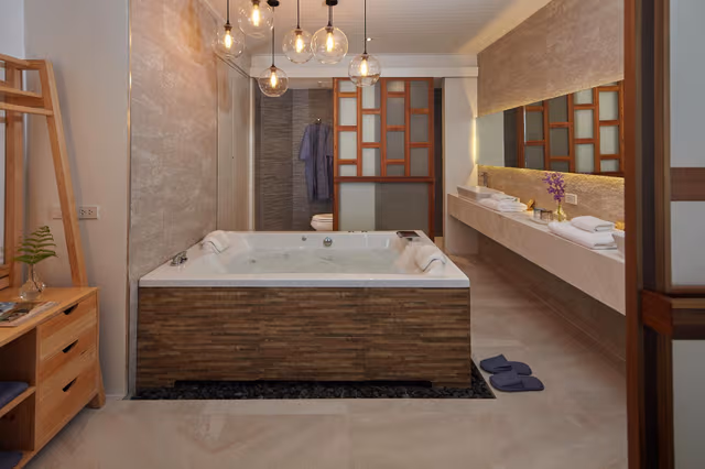 Jacuzzi Deluxe