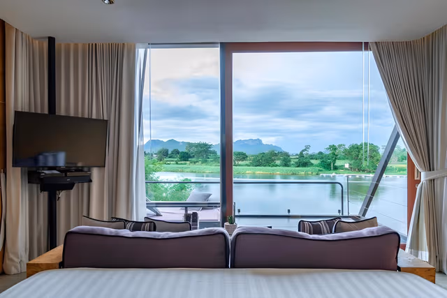 Luxe Cabin