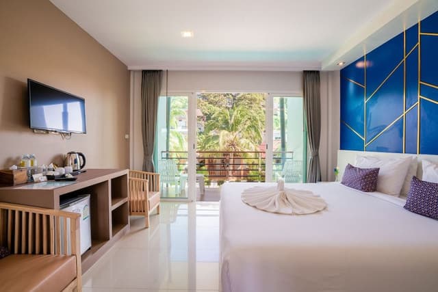 Deluxe Room - Double Bed