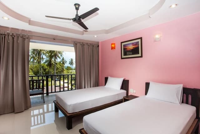 Superior Garden View with Fan Room