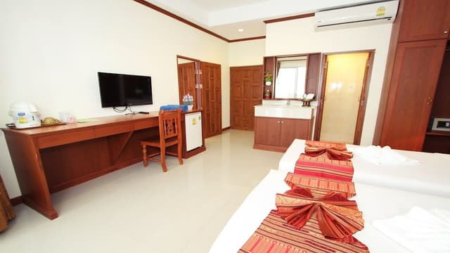 Standard Connecting Room