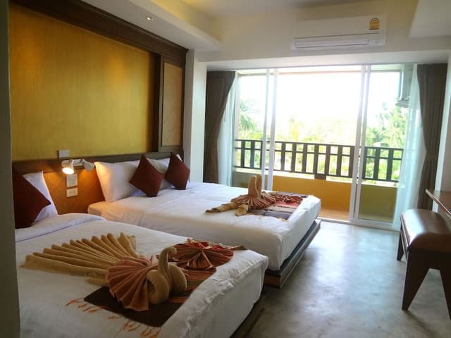 Triple Room