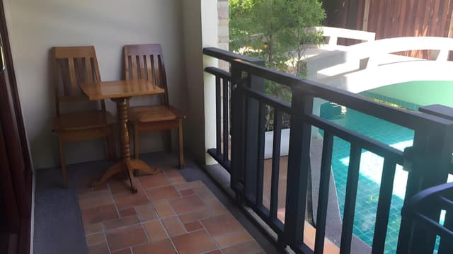 Grand Deluxe Pool Access