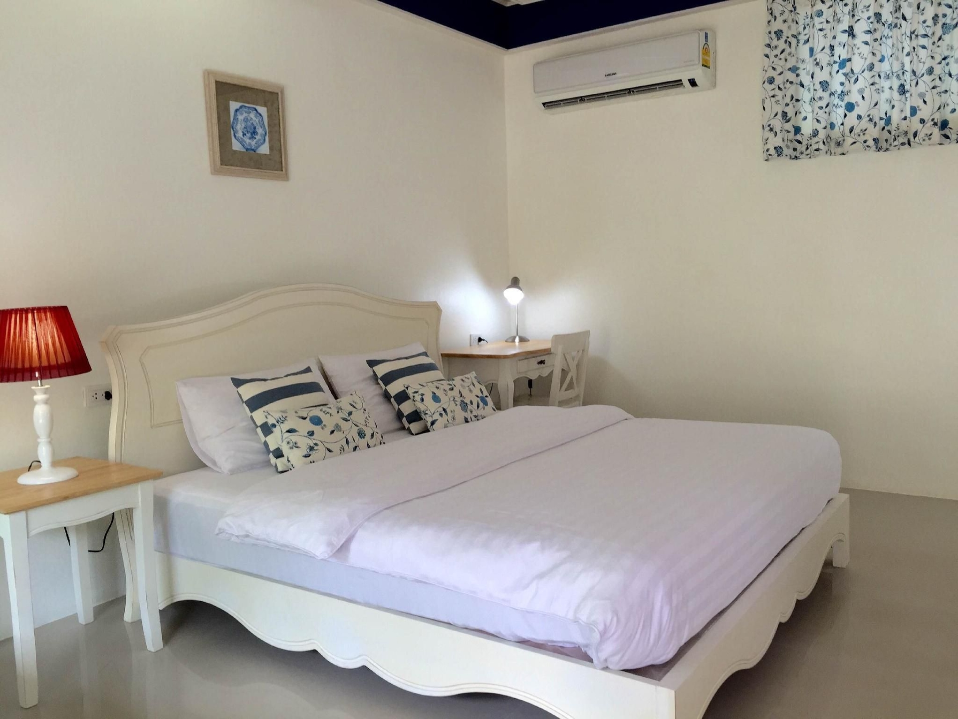 อะ ลิตเติ้ล วิลลา (A Little Villa)1