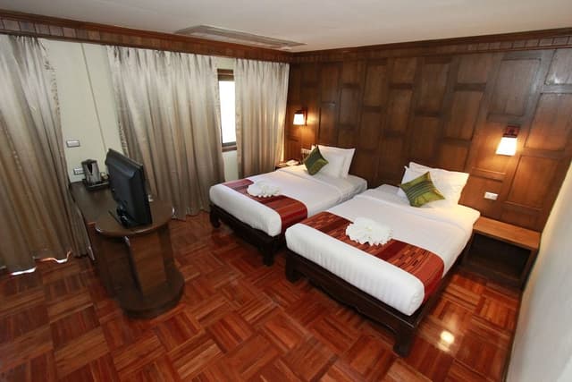 Deluxe Plus Room