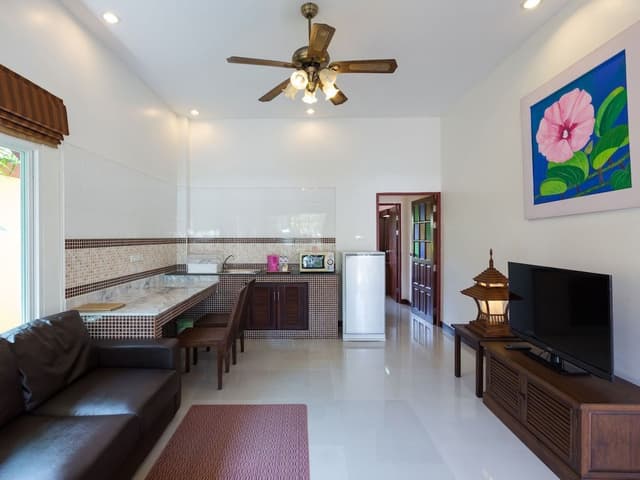 Deluxe Villa with Pool View