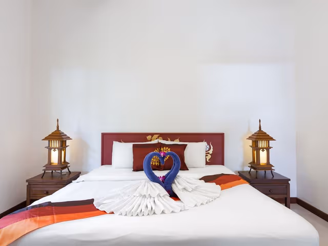 Suite Villa Pool Access