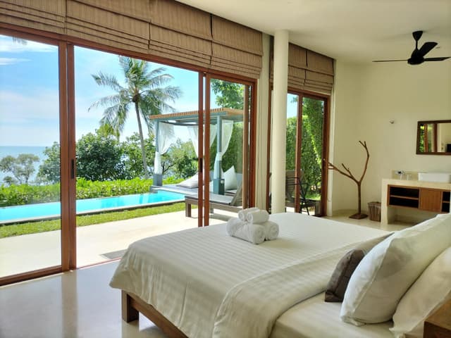 Seaside Pool Villa