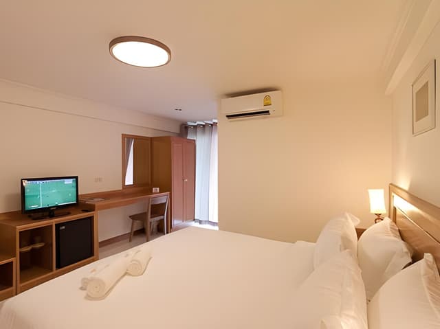 Standard King Bed