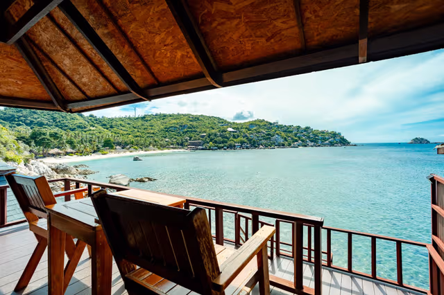 Good sea view bungalow