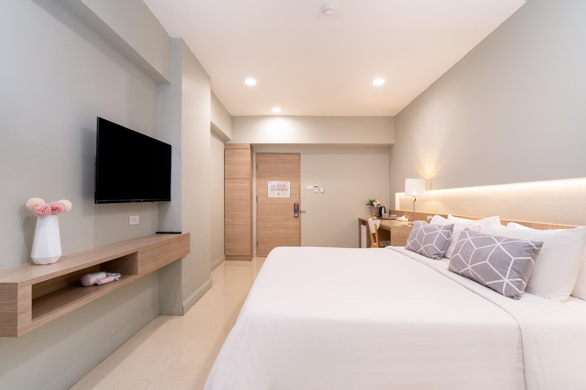 โรงแรมสินสิริ 3 ลาดพร้าว 83 (Synsiri 3 Ladprao 83 Hotel)3