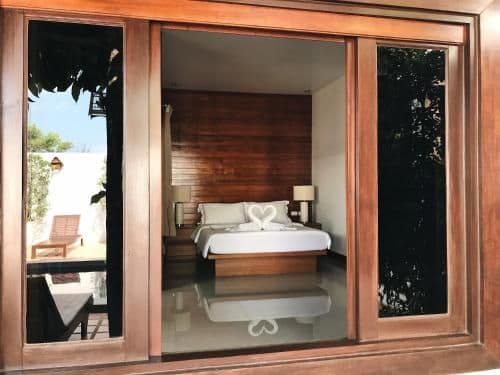 Deluxe Pool View