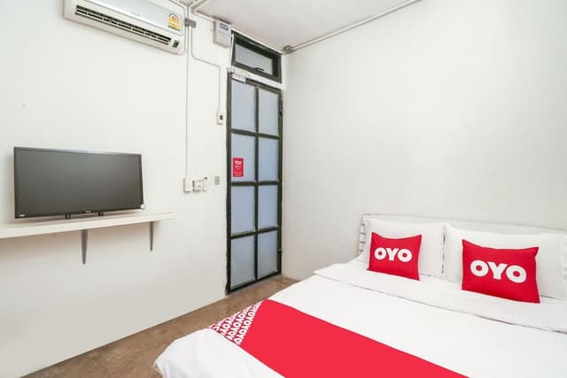 Premium Double Room, Shared Bathroom