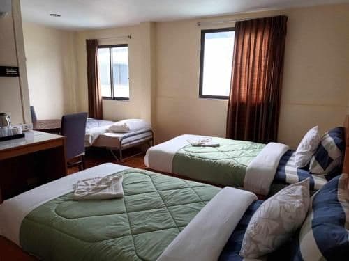 Deluxe Room with 2 Single Beds