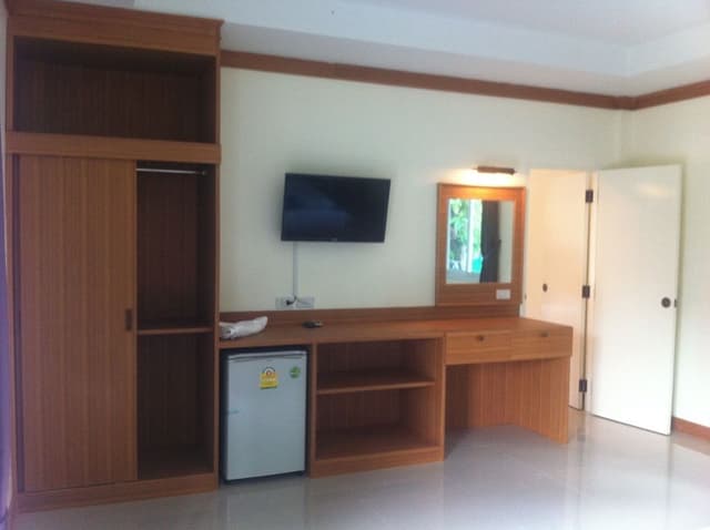 Deluxe Double Room (Building)