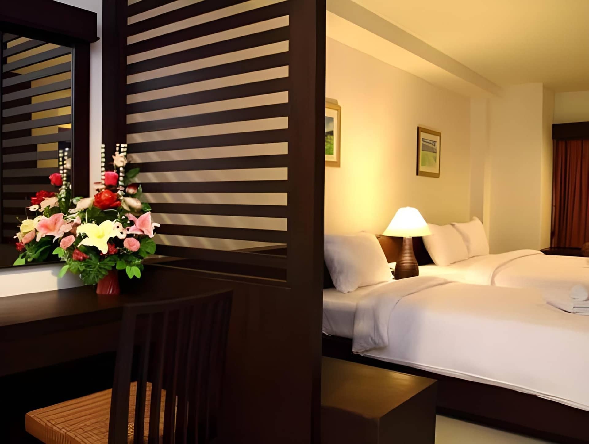 The White Pearl Hotel The White Pearl Hotel