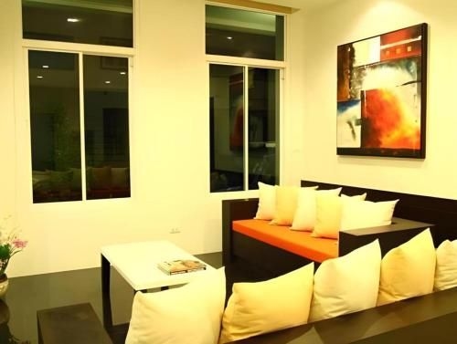 โรงแรมเดอะไวท์เพิร์ล (The White Pearl Hotel)3