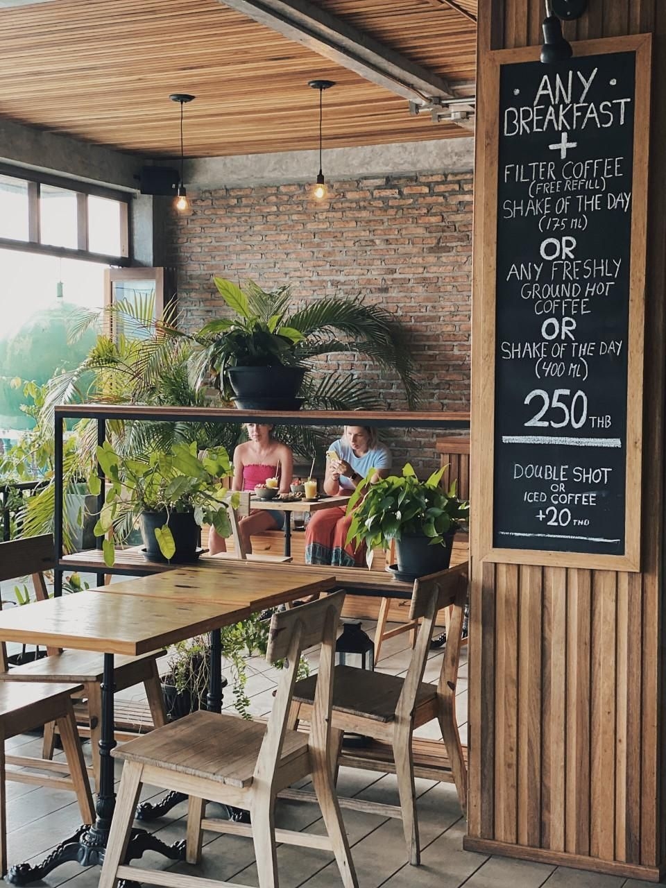 The Reef Hotel2