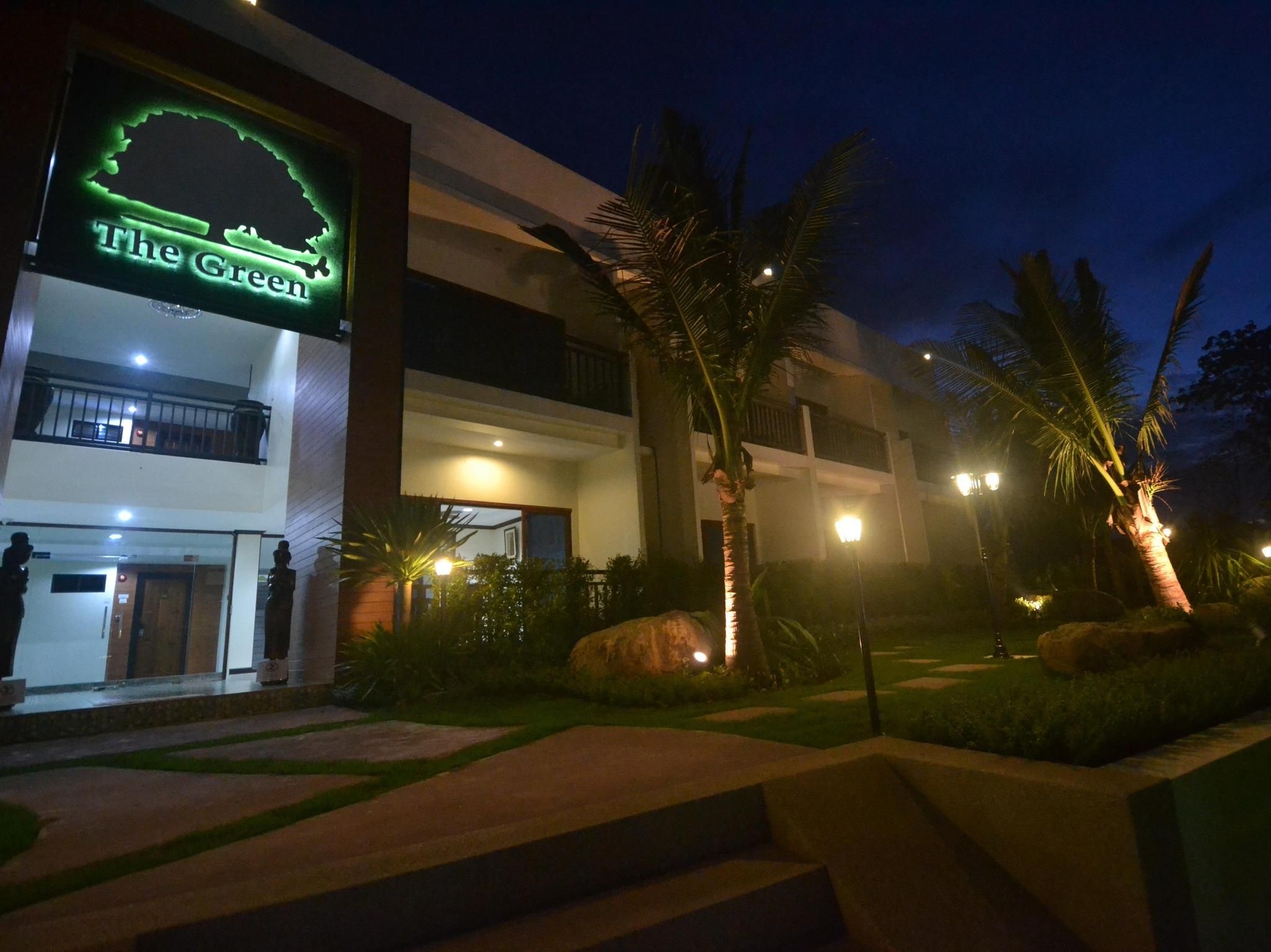 โรงแรมเดอะ กรีน (The Green Hotel)4