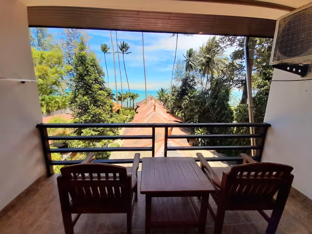 Superior Sea View