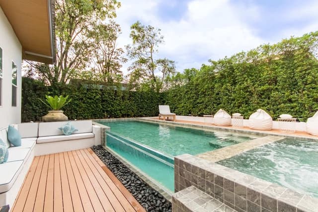 Pool Villa 2 Bedrooms