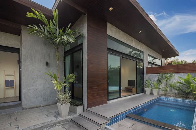 Superior Pool Villa