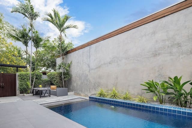 Deluxe Pool Villa