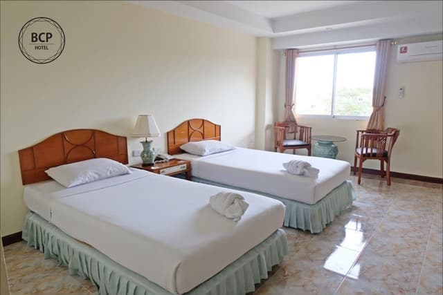 Standard Twin Room