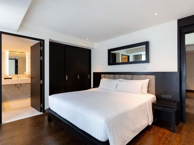 Junior Suite, 1 King Bed