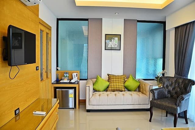 The Par Suite