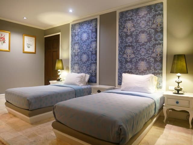 Grand Deluxe Twin Room