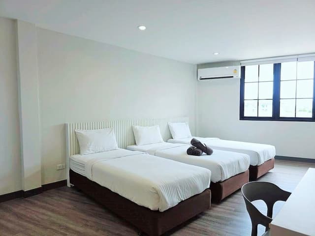 Deluxe Triple Room