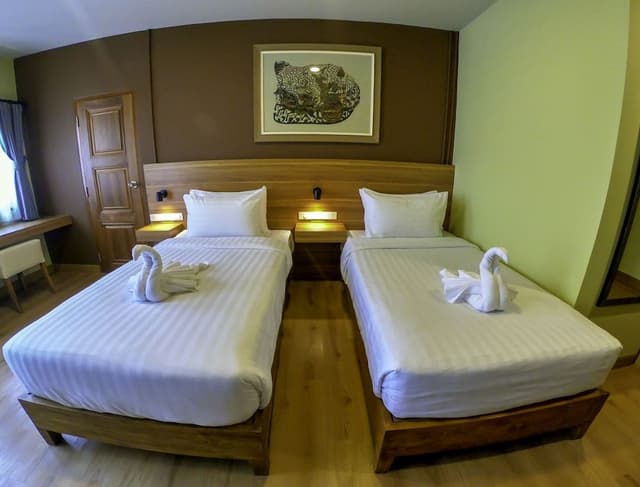 Deluxe Twin Room