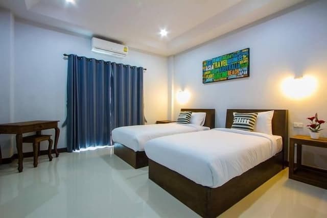 Deluxe Twin Room