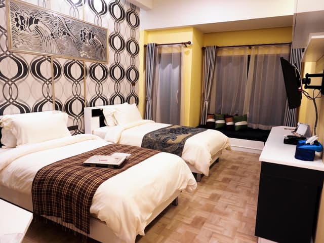 Suite Room