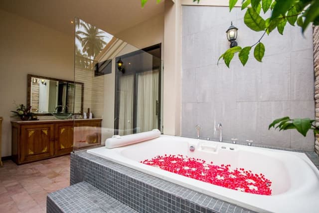 Family Pool Sea View Villa